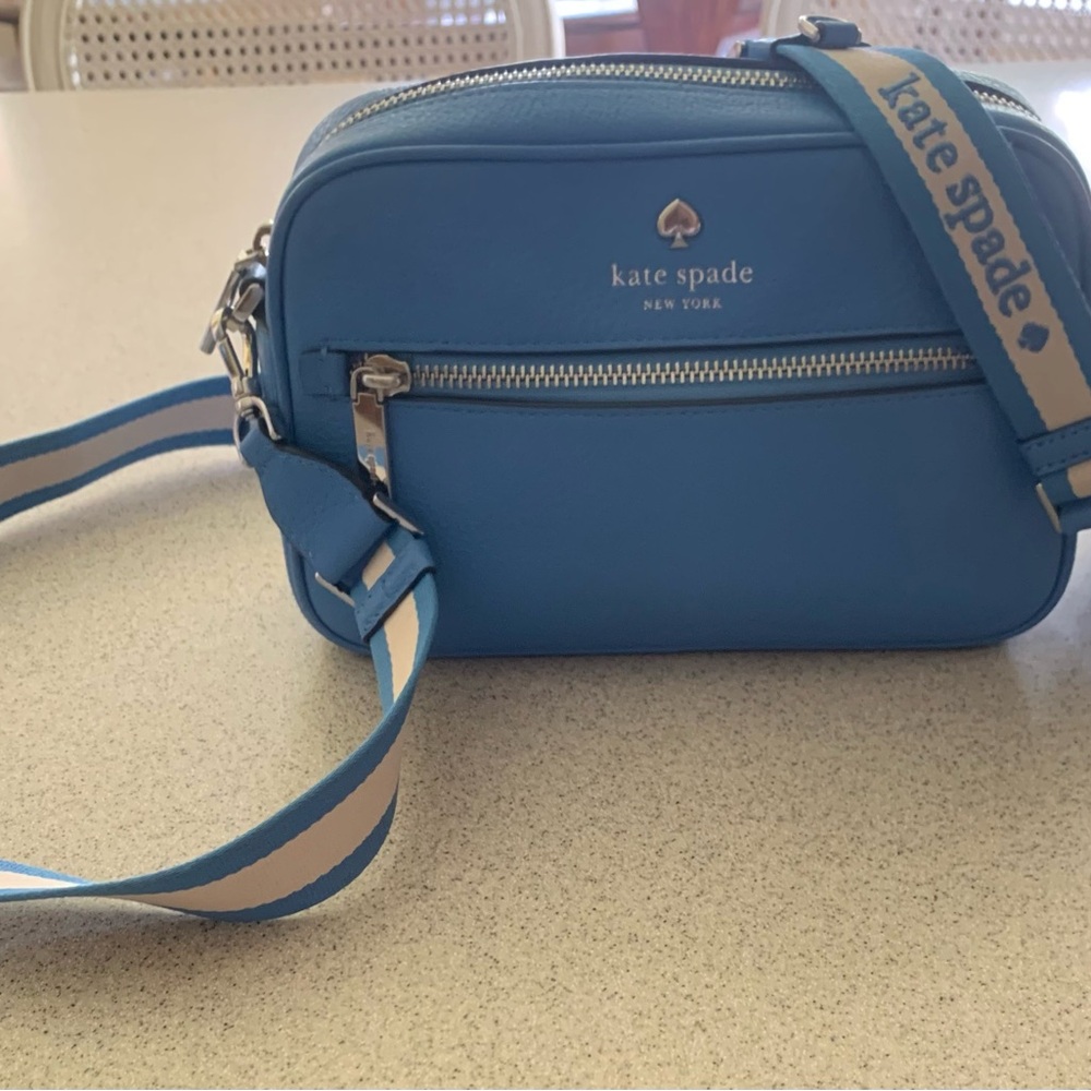 Kate Spade Emma Camera Bag - Picture 2 of 4